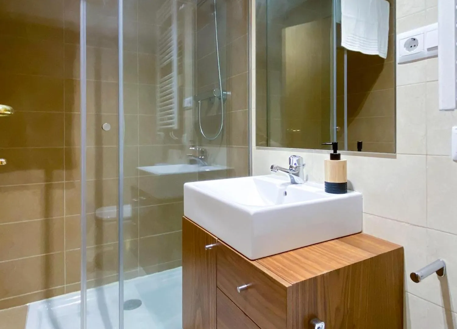 Potxo Rural Apartment Tirvia Spain