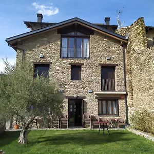 La Comella De Tírvia Casa rural